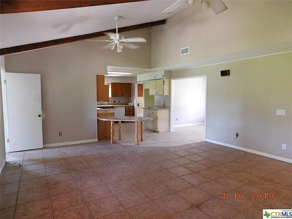 5th image of 111 County Road 310