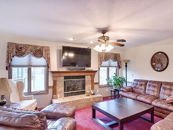 Great room with gas fireplace