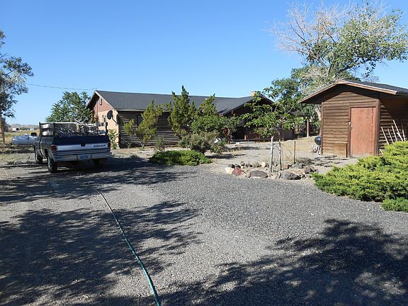 3rd image of 1415 W Green Ave