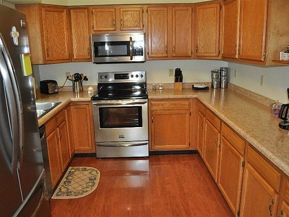 2nd image of 6540 Arbor Ct