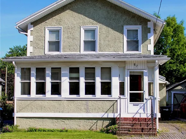 87 Phoenix St, Canandaigua, NY 14424