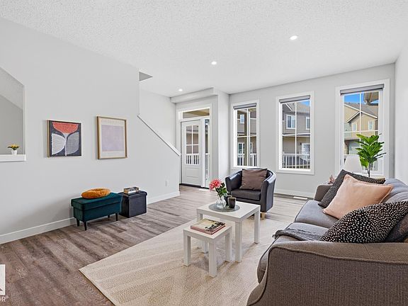 2nd image of 1051 Graydon Hill Blvd SW #40
