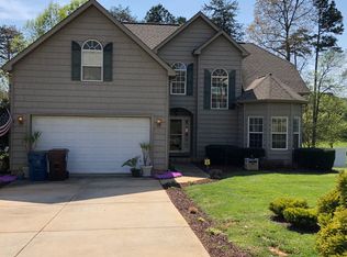 6203 Neptune Dr, Denver, NC 28037