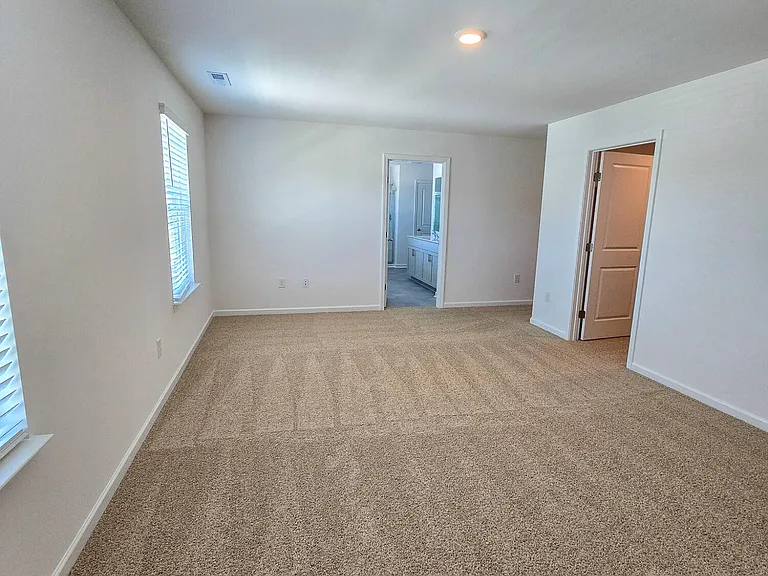 877 Bullhorn Dr — Photo 22