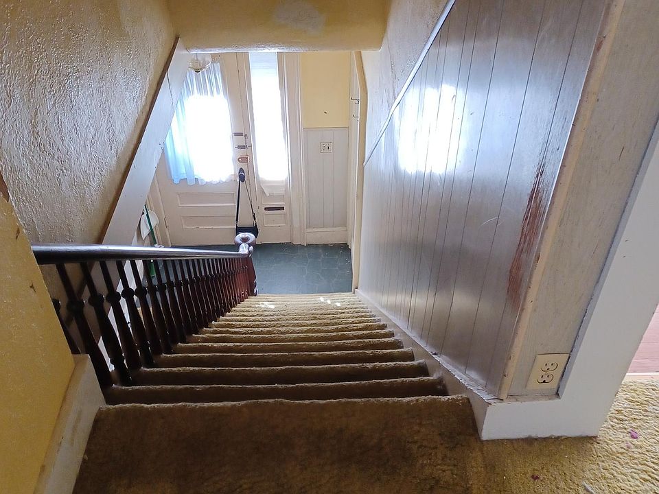 1st image of 12 Argyle Pl