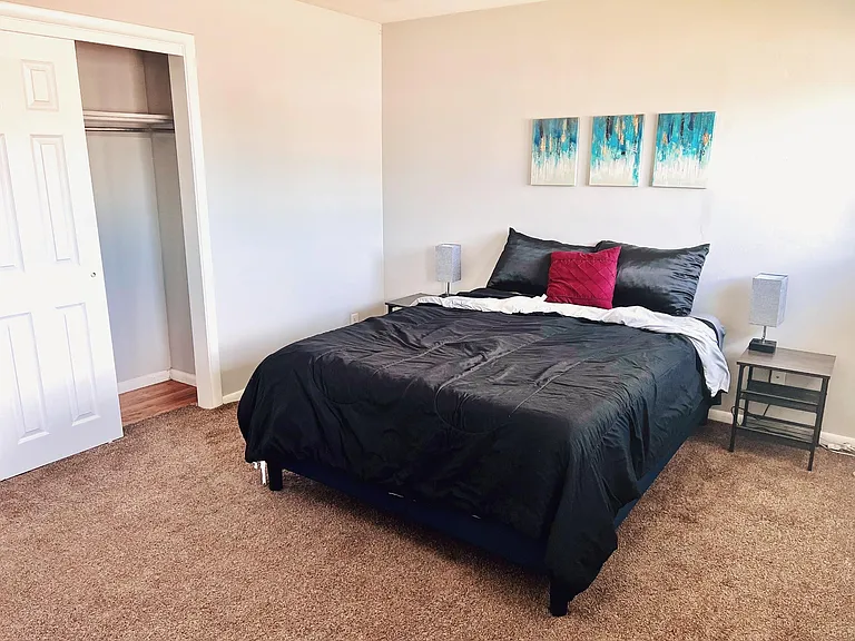 485 Zenobia St — Photo 10