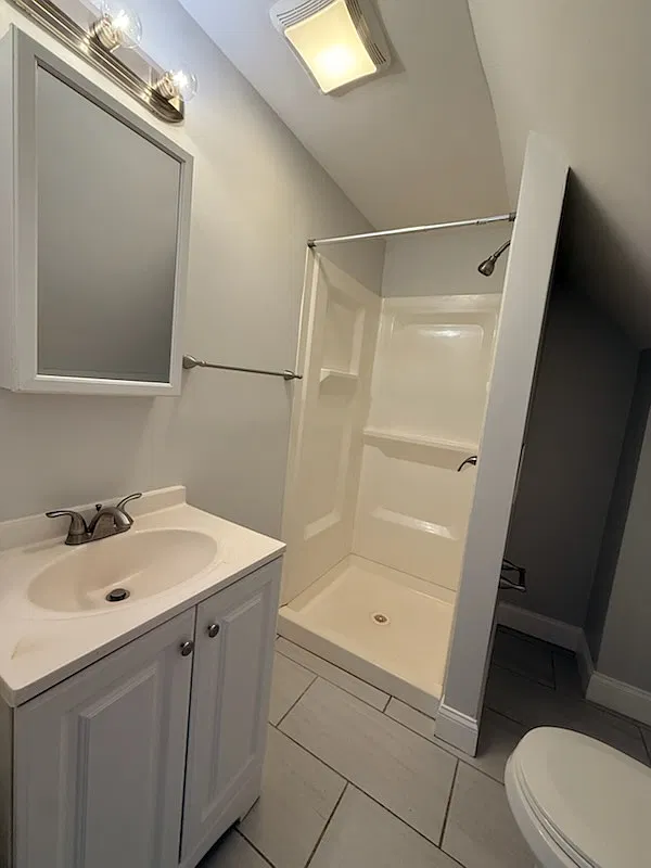 1 bed, 1.0 bath, 600 sqft, $1,295 — Photo 4