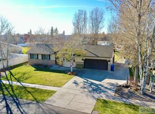 566 S Wheatfield Ln, Idaho Falls, ID 83406
