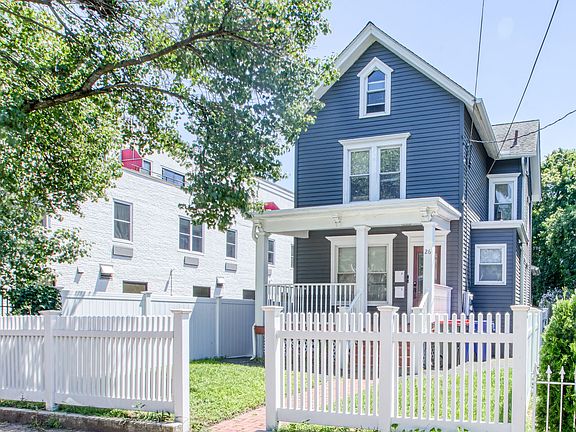 3rd image of 26 Haviland St #2