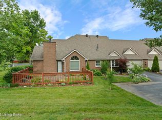 8001 Port Royal Ct, Louisville, KY