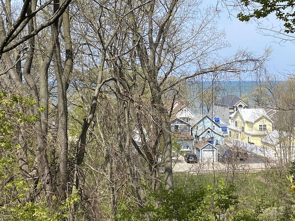1st image of 1012 Lake Blvd