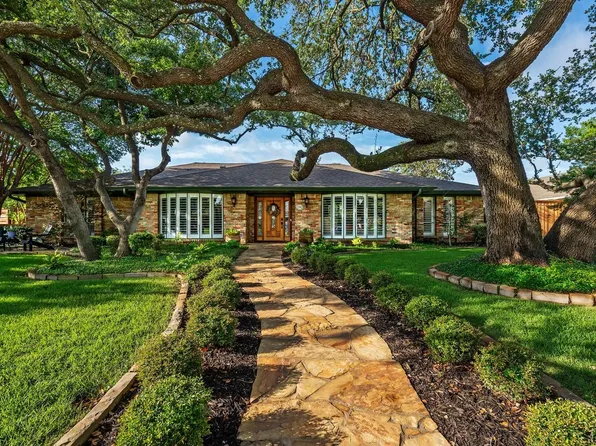 7240 Hunters Ridge Dr, Dallas, TX 75248