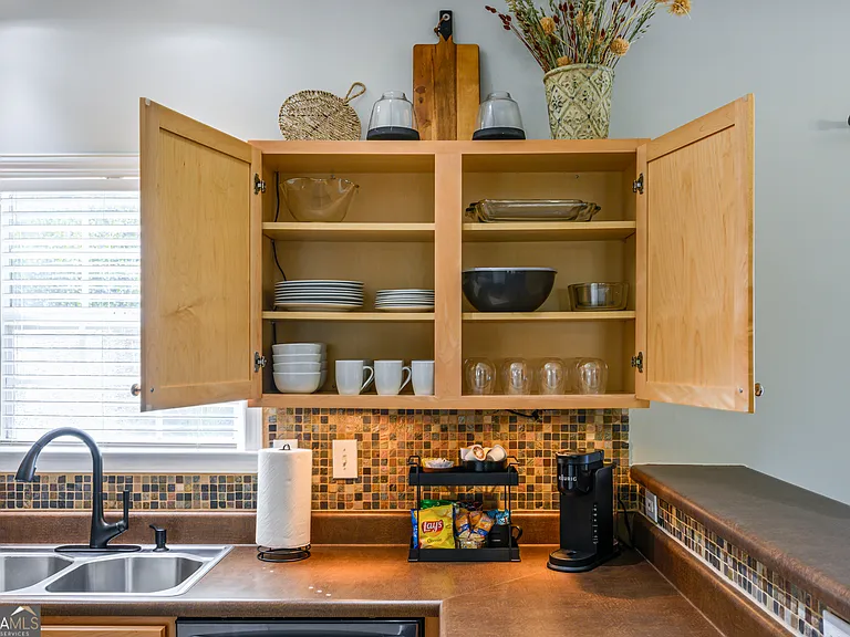 1431 Bay Overlook Dr — Photo 12