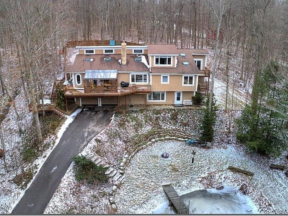 2nd image of 11153 Winding Brook Ln