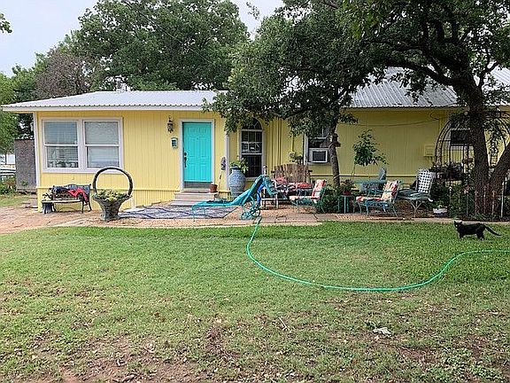 2nd image of 1329 N Shore Dr
