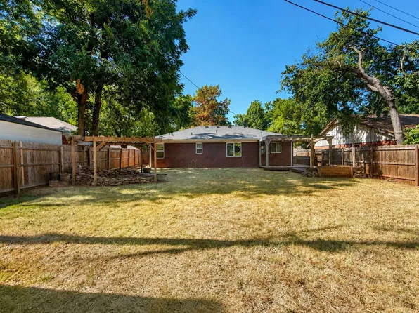 1717 NW 42nd St, Oklahoma City, OK 73118