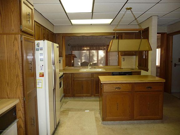 3rd image of 72 W South St