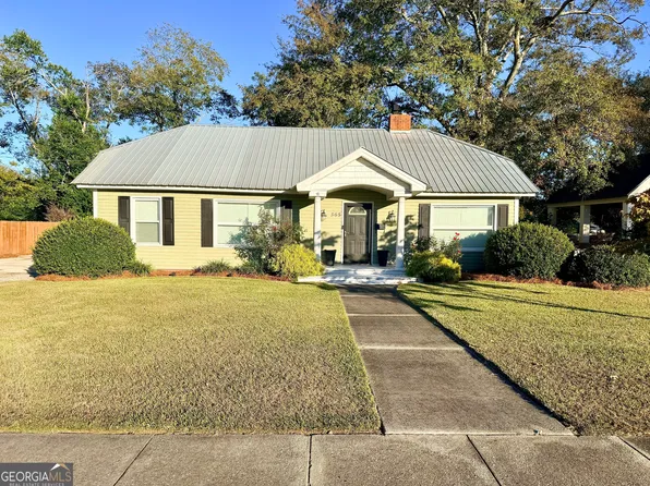 365 S Leroy St, Metter, GA 30439
