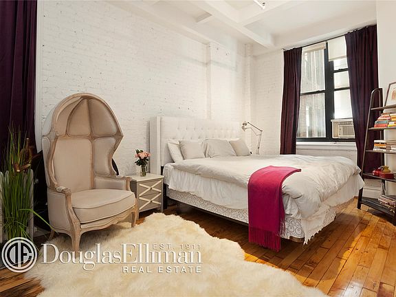 4th image of 7 E 20th St APT 5R