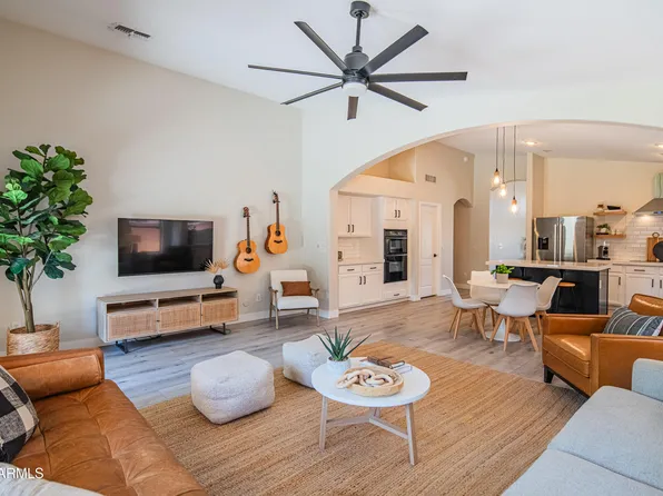 21139 E Camina Plata Street, Queen Creek, AZ 85142