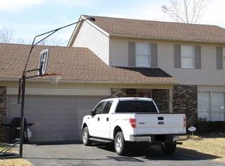 7085 Roundelay Rd N, Reynoldsburg, OH 43068