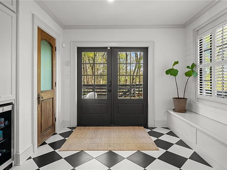 578 Montgomery Ferry Rd NE — Photo 14
