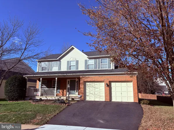 43160 Binkley Cir, Leesburg, VA 20176