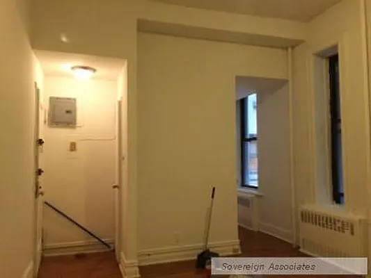 Rented by Sovereign Associates | media 27