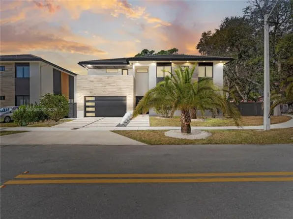 17902 SW 149th Ct, Miami, FL 33187