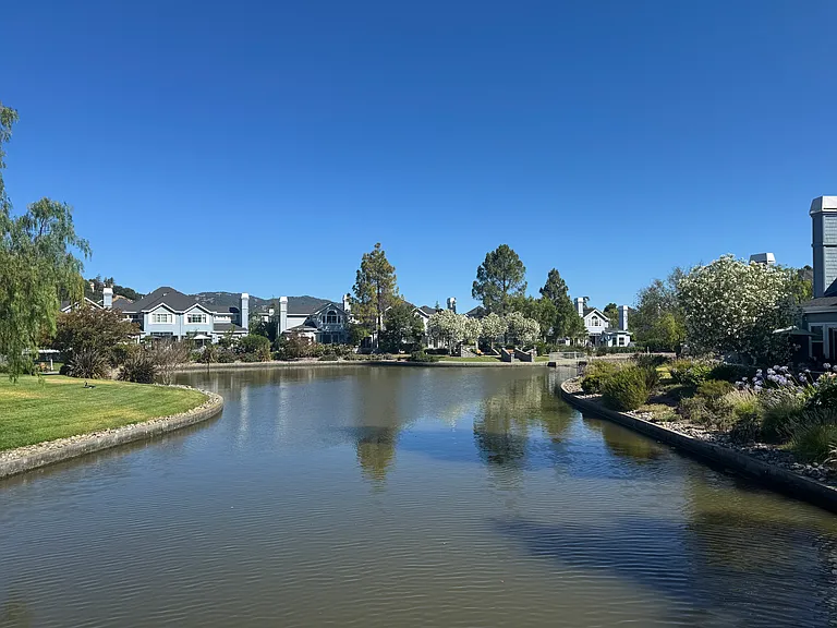 45 Mariners Cir — Photo 13