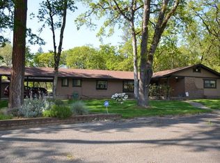 350 Ardath Dr, Grants Pass, OR 97526