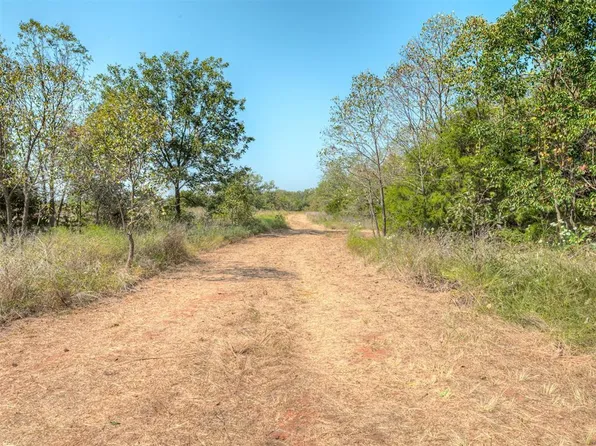 860 E 3390th Rd, Chandler, OK 74834