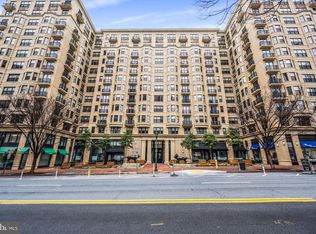 7710 Woodmont Ave APT 909, Bethesda, MD 20814