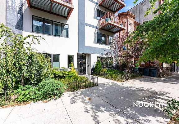 5th image of 961 Bergen St APT 1a