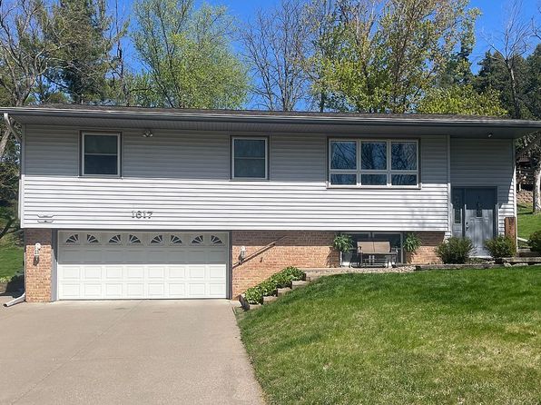1617 Woodland Dr
