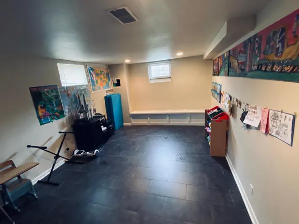 935 E Florida Ave, Denver, CO 80210