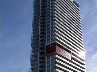 375 King St W #1808, Toronto, ON M5V1K5
