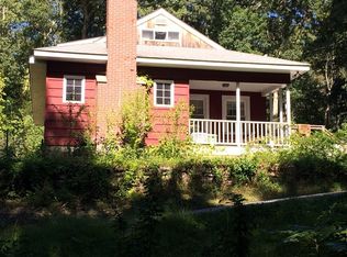 18 Pleasant Valley Rd, Clinton, CT 06413