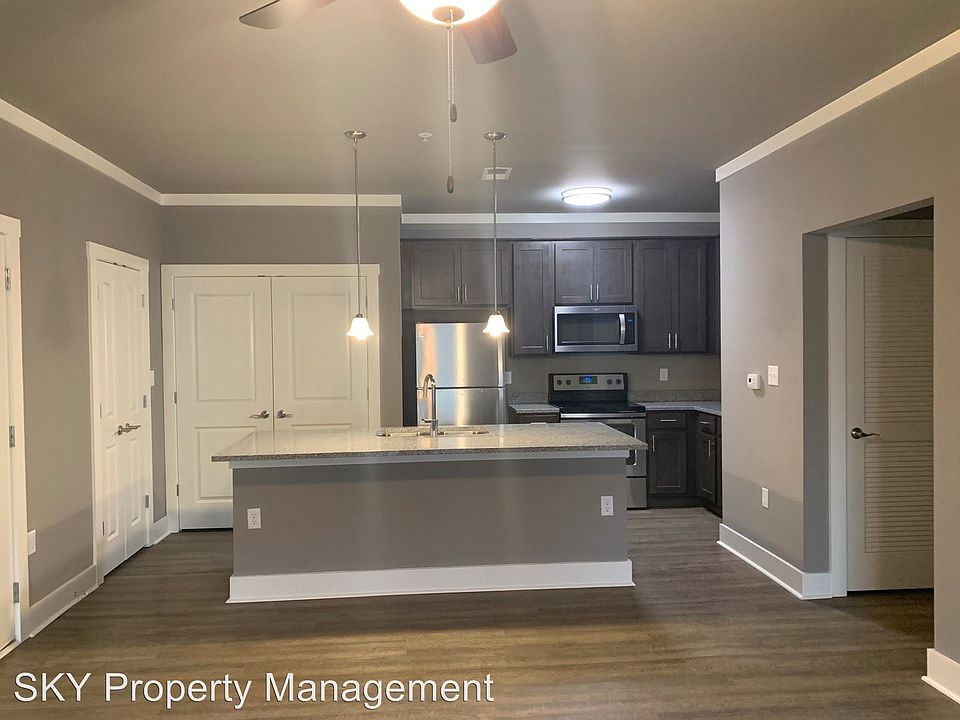 1st image of 2940 Highway 31 W APT E106