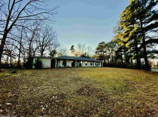 301 Beachview Cir, Hot Springs, AR 71913