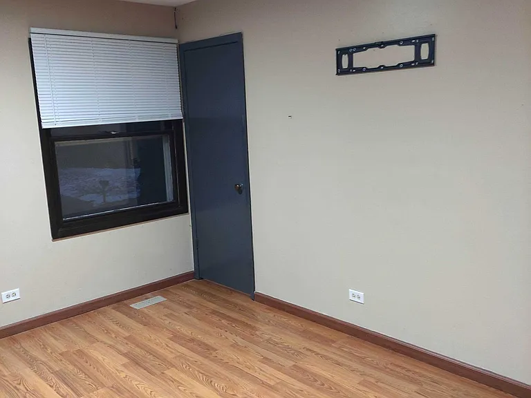 356 Walnut Cir — Photo 16