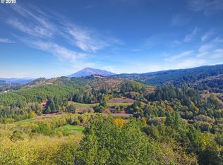 20 Campbell Rd, Brookings, OR 97415