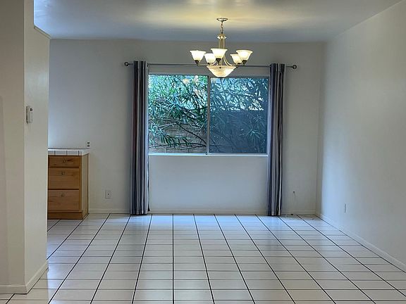5th image of 1338 18th St APT 3