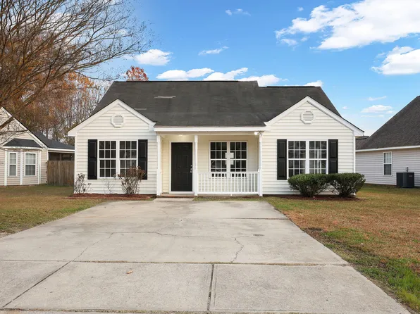 5120 Limewood St, Knightdale, NC 27545