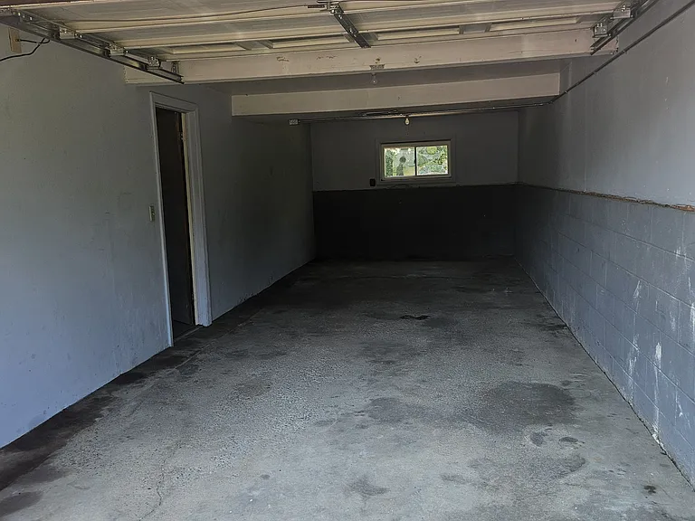38 Brenda Ct #2 — Photo 21