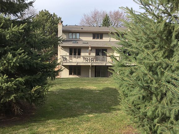 View from Wooded Commons