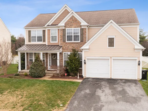 223 W Clarendon Dr, Smyrna, DE 19977