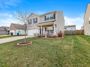 625 Cross Wind Dr, Greenwood, IN 46143