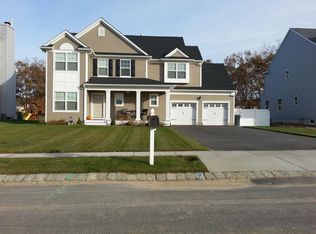 240 Aria Rd, Toms River, NJ 08755