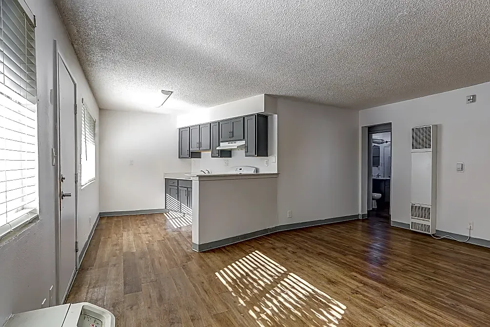 Arbor Square Apartments — Photo 3